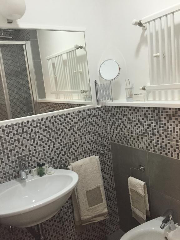Le Vibrazioni Bed and breakfast Roma